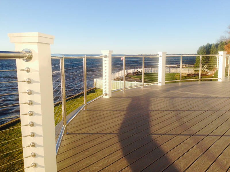 Stainless Cable Railing on Rounded Deck